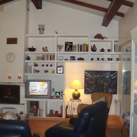 Villa Gorgeous In En For T Bagnols-en-Foret